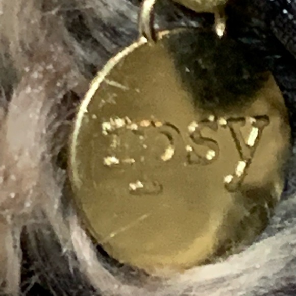 ipsy September 2016 Glam Bag - Cosmetic Too Glam To Give A Damn! - Picture 3 of 6